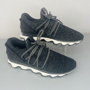 SOREL Women's Kinetic Lace Sneaker Size 9 Heather Black Athletic Shoe Comfy